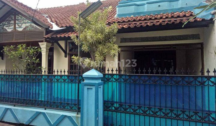 Rumah 2 lantai siap huni dekat stasion kiaracondong  2