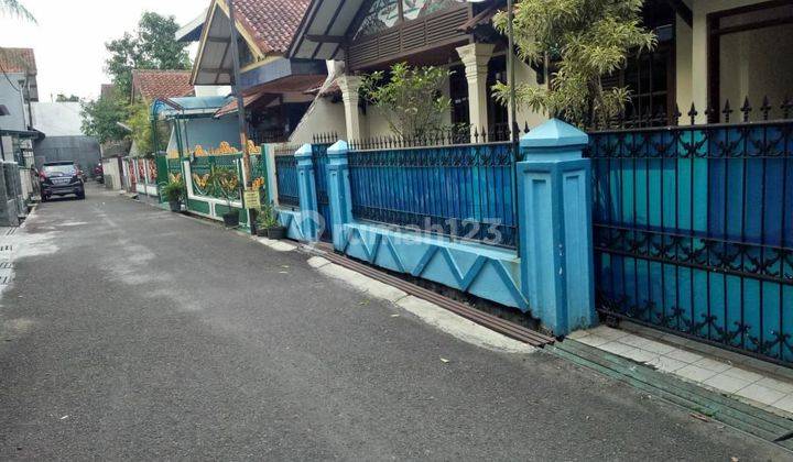 Rumah 2 lantai siap huni dekat stasion kiaracondong  1