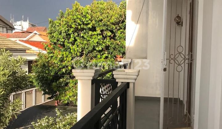 For Sale: Beautiful, Strategic House on Jl. Sahid Pejaten Barat, Pasar Minggu, South Jakarta 2