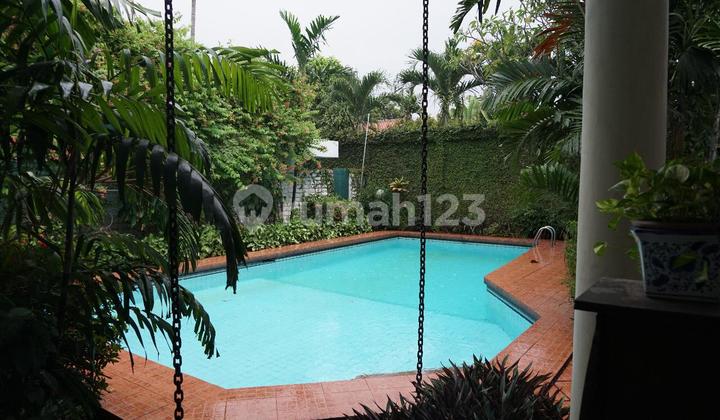 For Sale: Serene and Comfortable House in Pejaten Barat Daya, South Jakarta 2