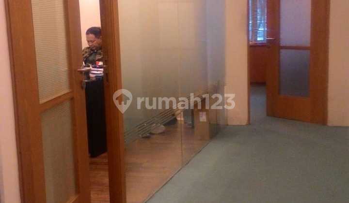 For Sale Strategic Location Shop House on Jl. Darmawangsa, Kebayoran Baru, South Jakarta 2