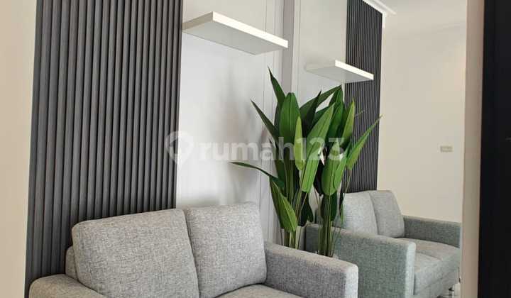 Dijual Rumah Baru Full Furnish di Kedoya, Luas Tanah 58M2, 3Lt, Harga Rp 2.25M.
