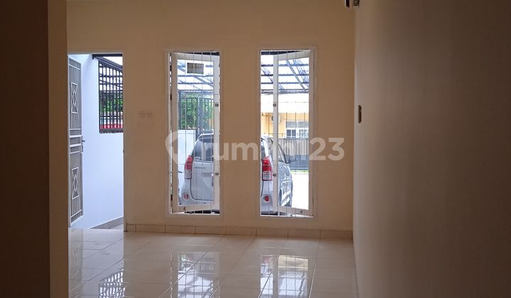 Disewa Per Tahun Rumah 2.5lt Di Duri Kepa, Uk 4.5x15m2, Hrg 70 Jt/th. 1