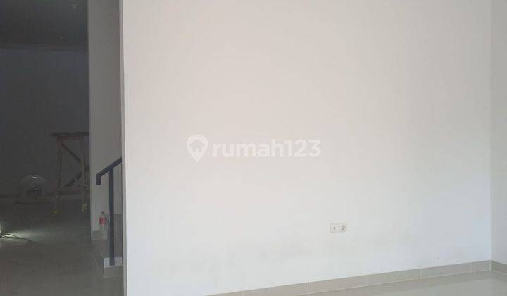 Dijual Rumah Indent 3 Lt Di Jl Mangga Duri Kepa, Uk 4.5x30m2, Harga Rp 2.6m. 2