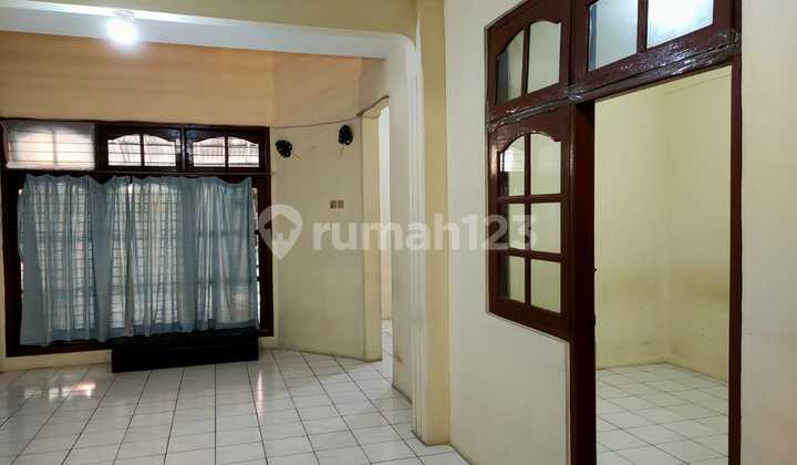 Dijual Rumah 1.5Lt di Duri Kepa, Uk 7X15m2, Harga Rp1.6 M. 2