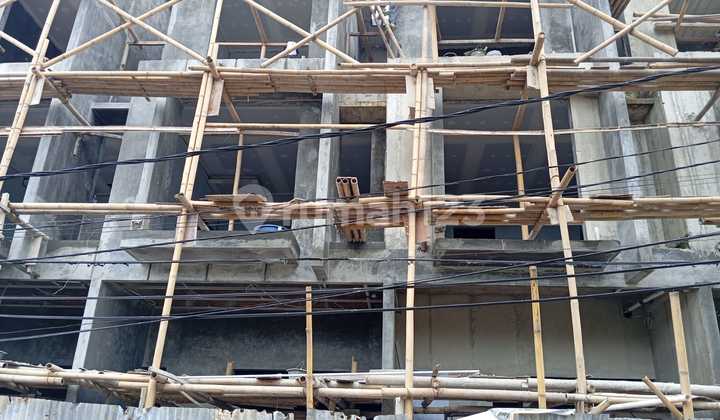 Dijual Rumah Baru 3Lt di Taman Ratu Uk 4X13m2, Harga Rp 1.85M. Dijual Rumah Baru 3Lt di Taman Ratu Uk 4X13m2, Harga Rp 1.85M.