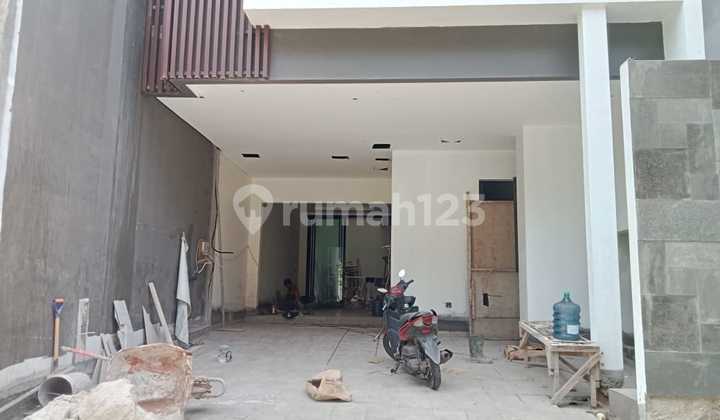 Dijual Rumah Baru 4Lt di Permata Buana, Luas 144M2, Harga Rp 9.975M Dijual Rumah Baru 4Lt di Permata Buana, Luas 144M2, Harga Rp 9.975M