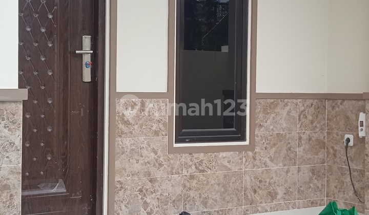 For Sale New 2.5-Story House in Duri Kepa, Size 8x13m², Price Rp 3.29m. For Sale New 2.5-Story House in Duri Kepa, Size 8x13m², Price Rp 3.29m.