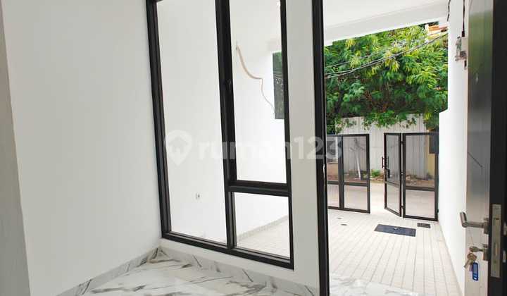 Dijual Rumah Baru 3lt Di Kedoya, Hdp Utara, Harga Rp 2.15 M. 1