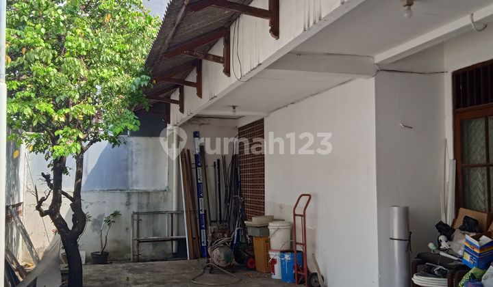 Dijual Rumah Tua di Jelambar Madya, 1 Lt, Luas Tanah 205M2, Harga Rp 5M. 2