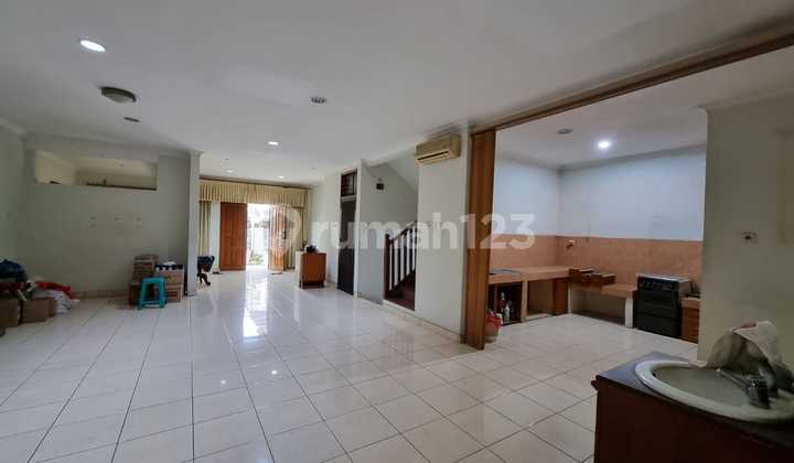 Dijual Rumah 2lt Di Puri Kencana,uk 9x20m2, Harga Rp 6.25 M.