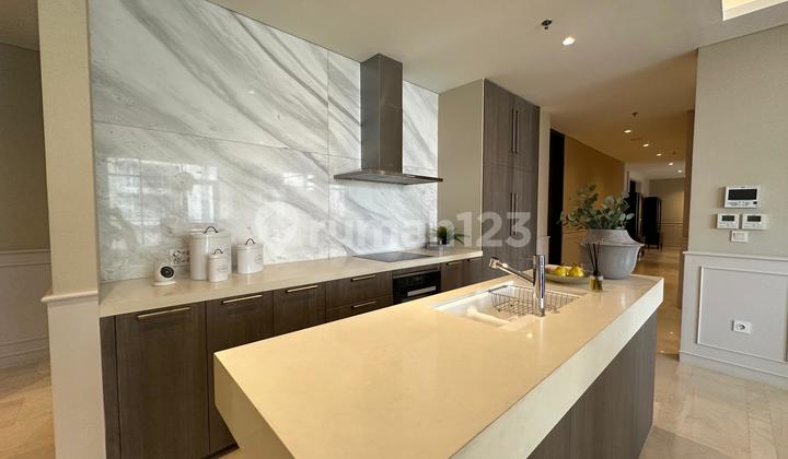 Verde Two Apartment 4BR Private Lift Furnished Verde Two Apartment 4BR Private Lift Furnished