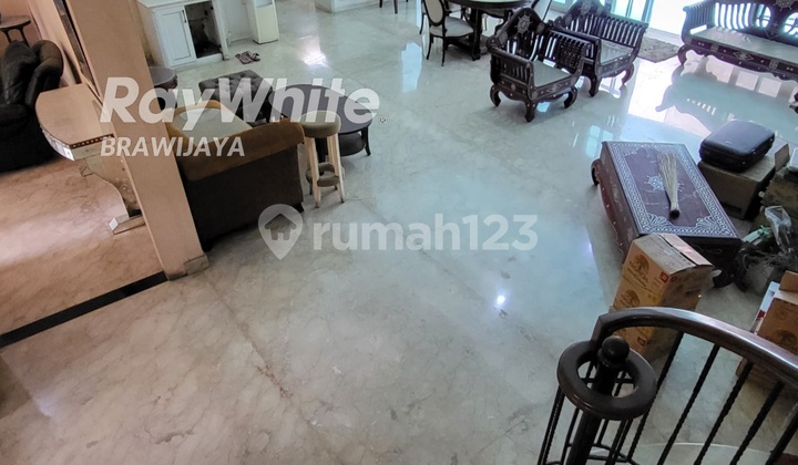 Selong, Kebayoran Baru - Rumah Layak Huni Butuh Sedikit Renovasi Area Senopati 2