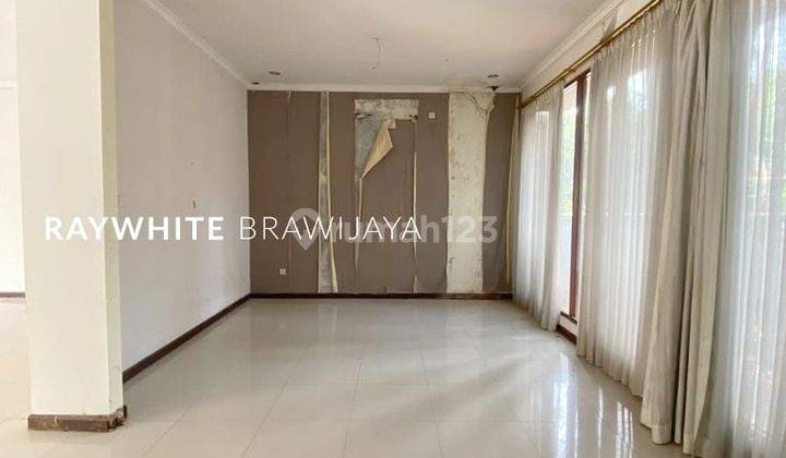 Rumah Butuh Renovasi Area Kuningan Dukuh Patra