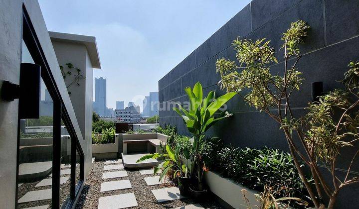 Wijaya, Kebayoran Baru - Ruko New Renovasi 3 Lantai + Rooftop Lokasi Strategis Komersil Area 1