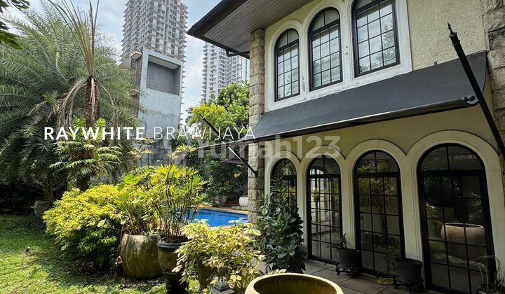Rumah Mewah Furnished Under Market Price Area Kemang Ampera  1