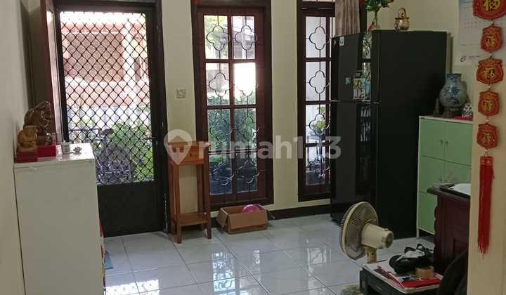 Joglo - Dijual Rumah Taman Alfa Indah Kondisi Bagus 2