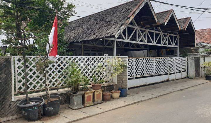 Rumah Asri Siap Huni di Jalan Prapatan Jakarta Pusat 1