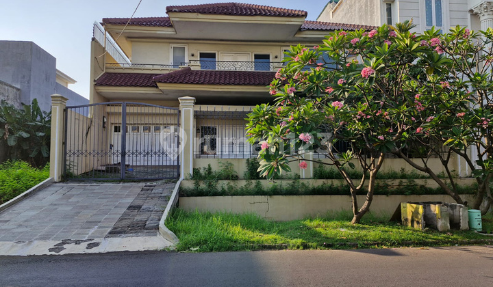 Rumah Mewah Sangat Asri Karang Bolong Ancol Barat