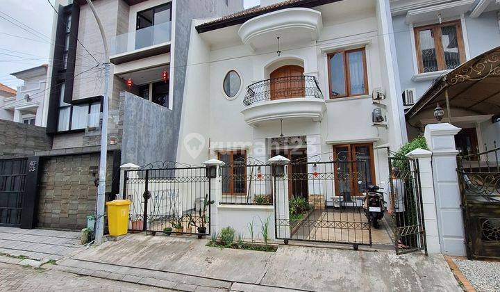 Rumah Cantik Siap Huni Villa Permata Gading 1