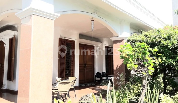 Rumah Asri Siap Huni Jalan Raya Gubeng Surabaya 2