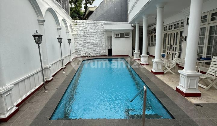 Dijual Rumah 2 Lantai Bagus S Pool di Permata Hijau