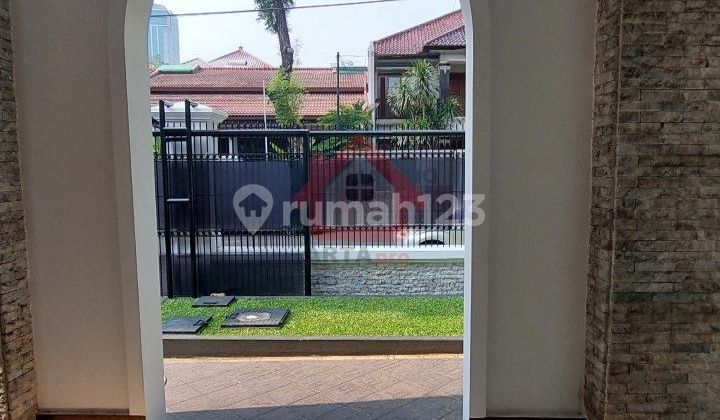 For Sale 2-Storey House SHM Nice Pool in Pondok Indah 2