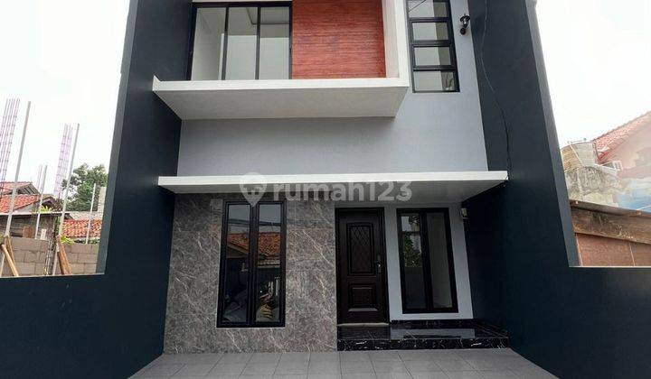 Dijual Rumah Baru 2 Lantai Siap Huni Bagus di Kalisari 1