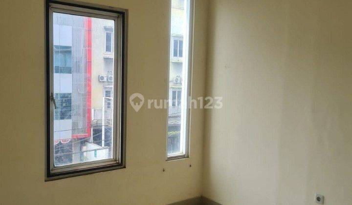 Ruko Semi Furnished Bagus 3 Lantai Siap Pakai di Petogogan 2