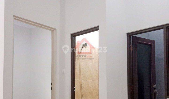 Rumah 2 Lantai Baru Bagus Siap Huni di Kalisari 2