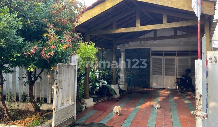Rumah Lama Hitung Tanah Di Senopati Kebayoran Baru