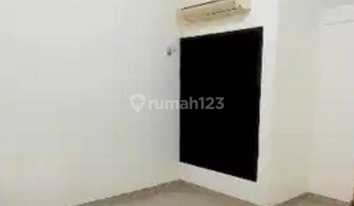 Rumah 2 Lantai Bagus Siap Huni Area Tenang Di Pondok Indah 2