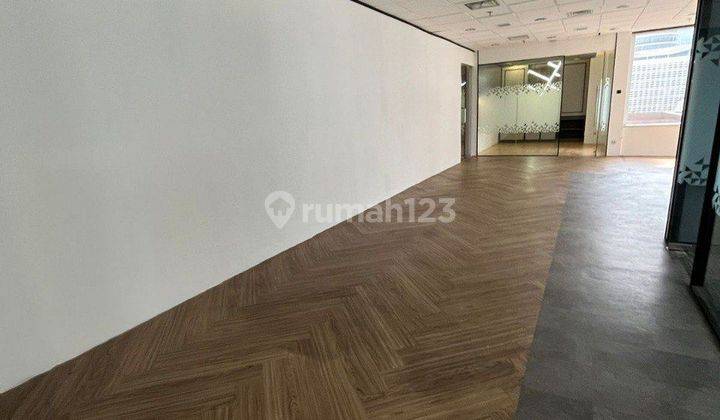 OFFICE SPACE BARU DAN BAGUS SIAP PAKAI DI MENARA SUDIRMAN 2