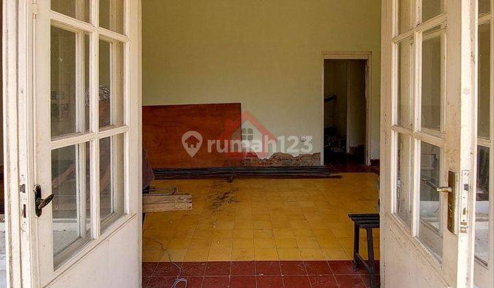 Rumah Lama Butuh Renovasi Di Radio Dalam 1