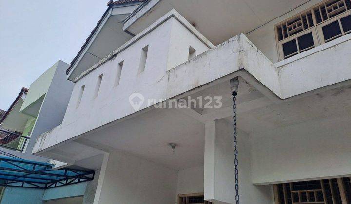 Rumah Lama 2 Lantai Bagus Siap Huni Dalam Komplek Cipinang 1