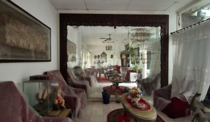 Rumah Lama Bagus Terawat Di Area Simprug Jaksel Rumah Lama Bagus Terawat Di Area Simprug Jaksel