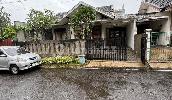 Rumah Bagus Siap Huni di Area Pisangan Ciputat Timur Tangsel