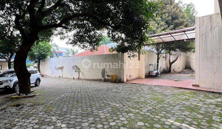 Rumah Kantor Di Pinggir Jalan Ramai Di Ragunan 2