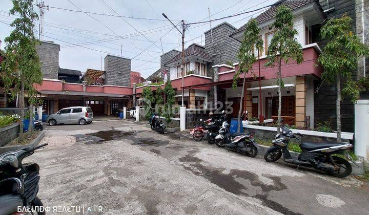 RUMAH 4LANTAI SIAP HUNI di DAGO BANDUNG 2