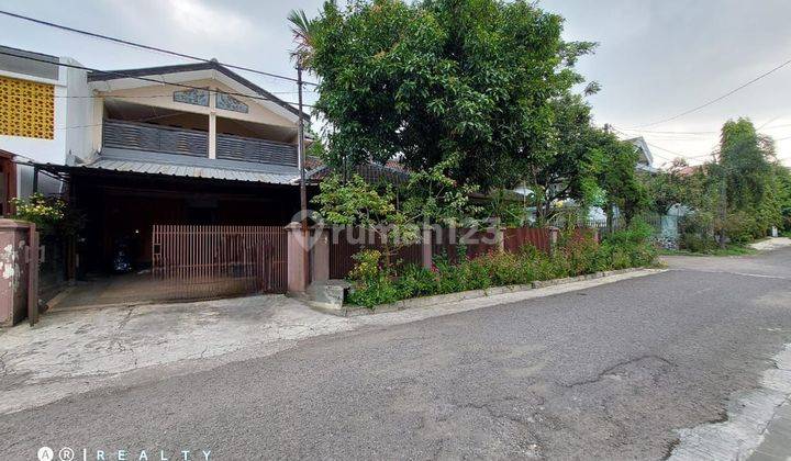 Rumah 2lantai Shm Exclusive Di Rajamantri Turangga Bandung  1