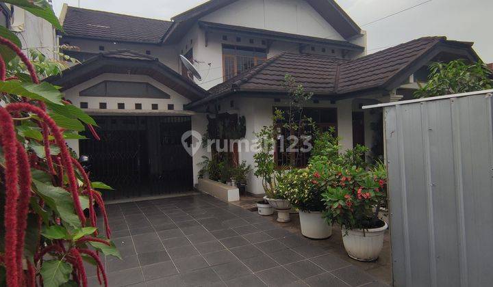 RUMAH CLASIK SANGAT TERAWAT SHM DI SARIKASO SARIJADI BANDUNG  1