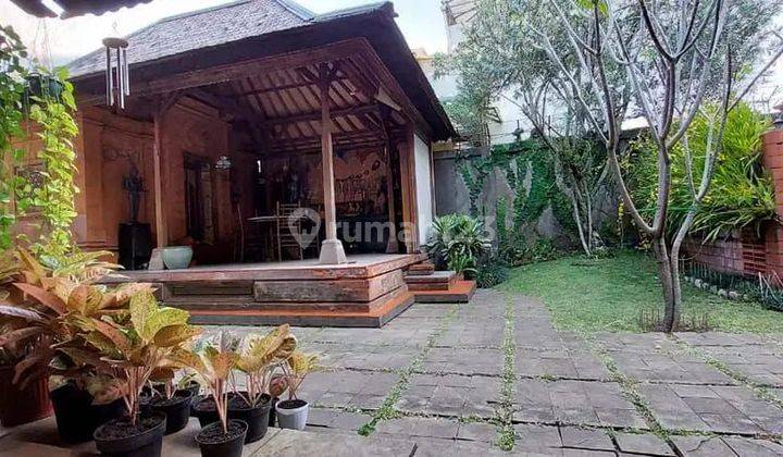 Rumah Clasik 2lantai Shm Termurah Di Cisitu Dago Bandung Kota 