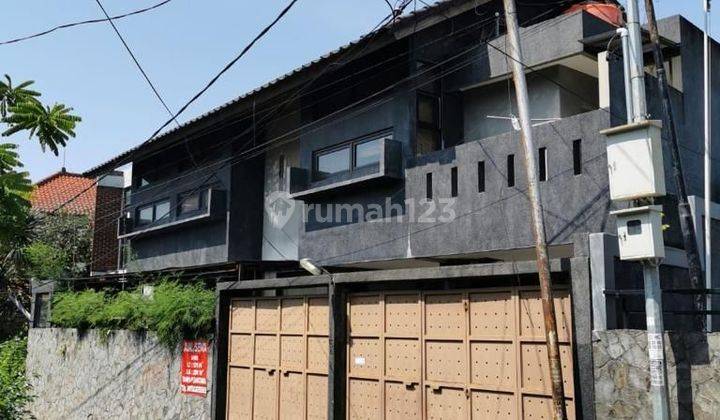 Rumah 2lantai Shm Sangat Terawat Di Cigadung Dago Bandung Kota 1