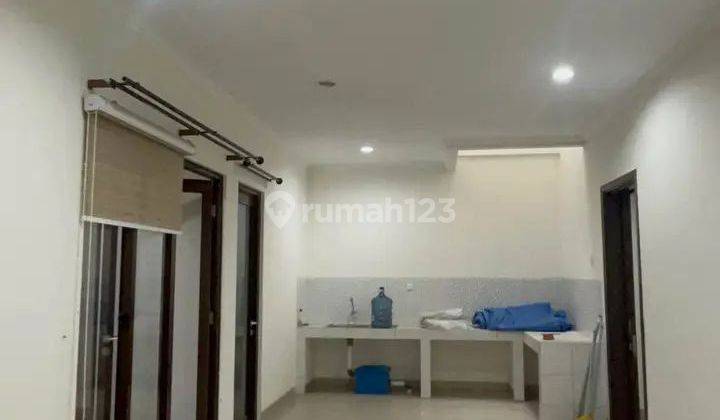 Rumah di Cluster Btari Summarecon 2 Lantai SHM Timur 2