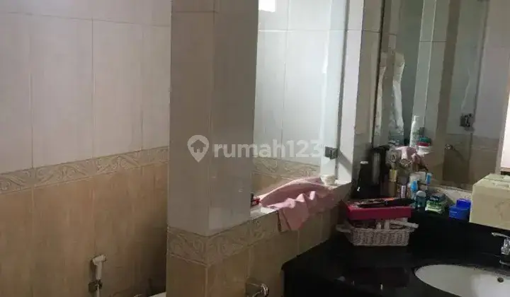 Rumah Siap Huni di Setraduta Pasteur dekat ke pintu tol 2