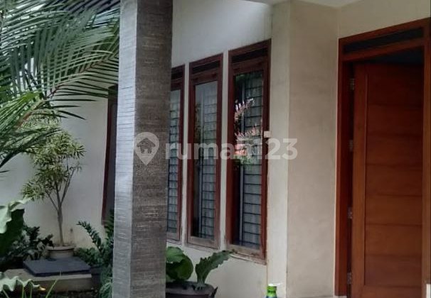Rumah Bagus Siap Huni Dekat Griya Arcamanik Antapani Bandung