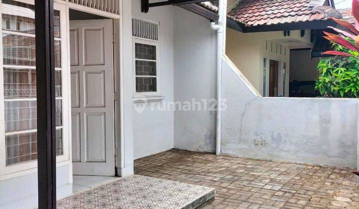 Rumah Di Antapani Shm Terawat Dekat Pusat Kota  1