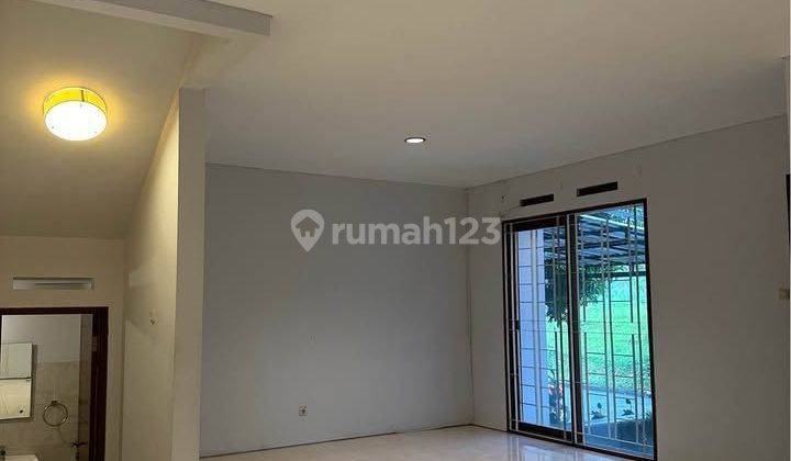 Rumah 2 Lantai Shm Pondok Hijau Gegerkalong Setiabudi Bandung  2