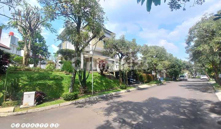 Rumah Cakep Strategis di Perumahan Elite Cigadung Dago Bandung