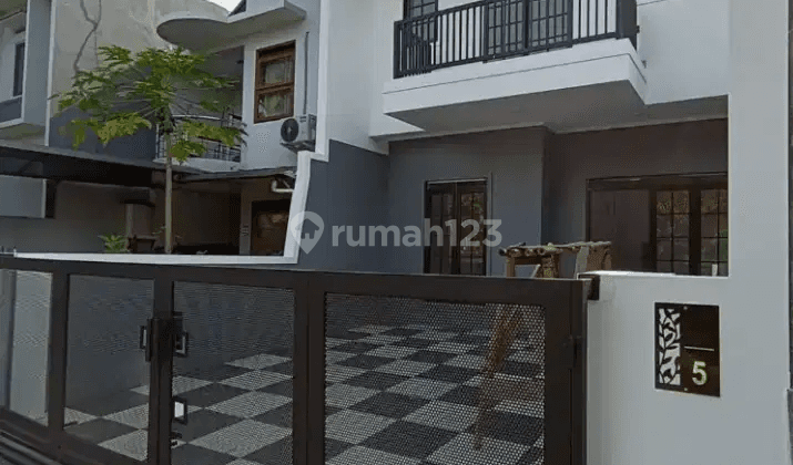 Rumah Baru Strategis Tengah Kota di Turangga Buahbatu Bandung 1